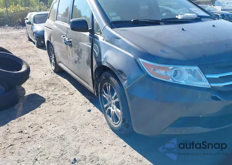 2013 Honda Odyssey Ex-L from USA, damaged, VIN 5FNRL5H65DB030297